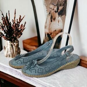 Volkswalkers, Blue Leather filigree Flower sling back wedge Sandals, EU Size 41